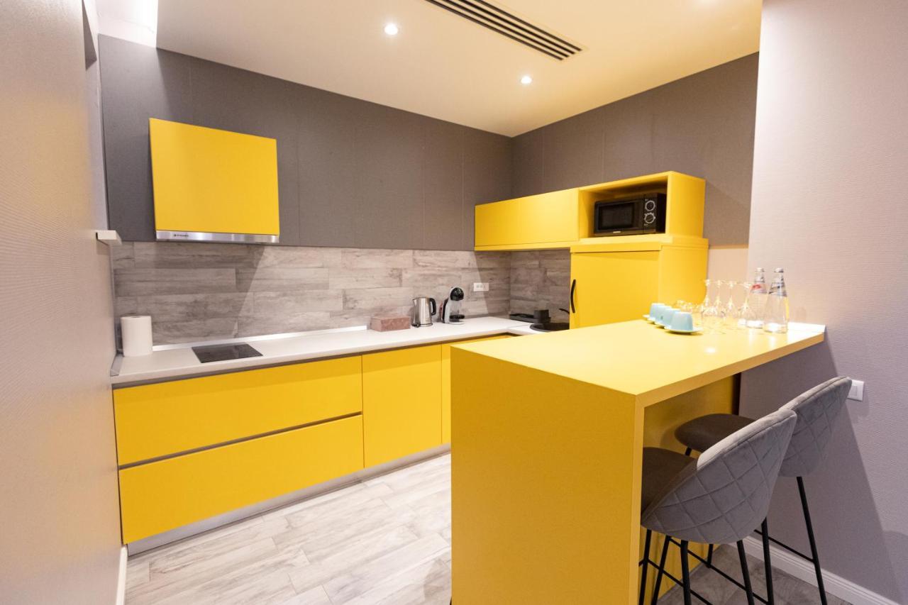 Omnia Apartments Ясси Екстер'єр фото