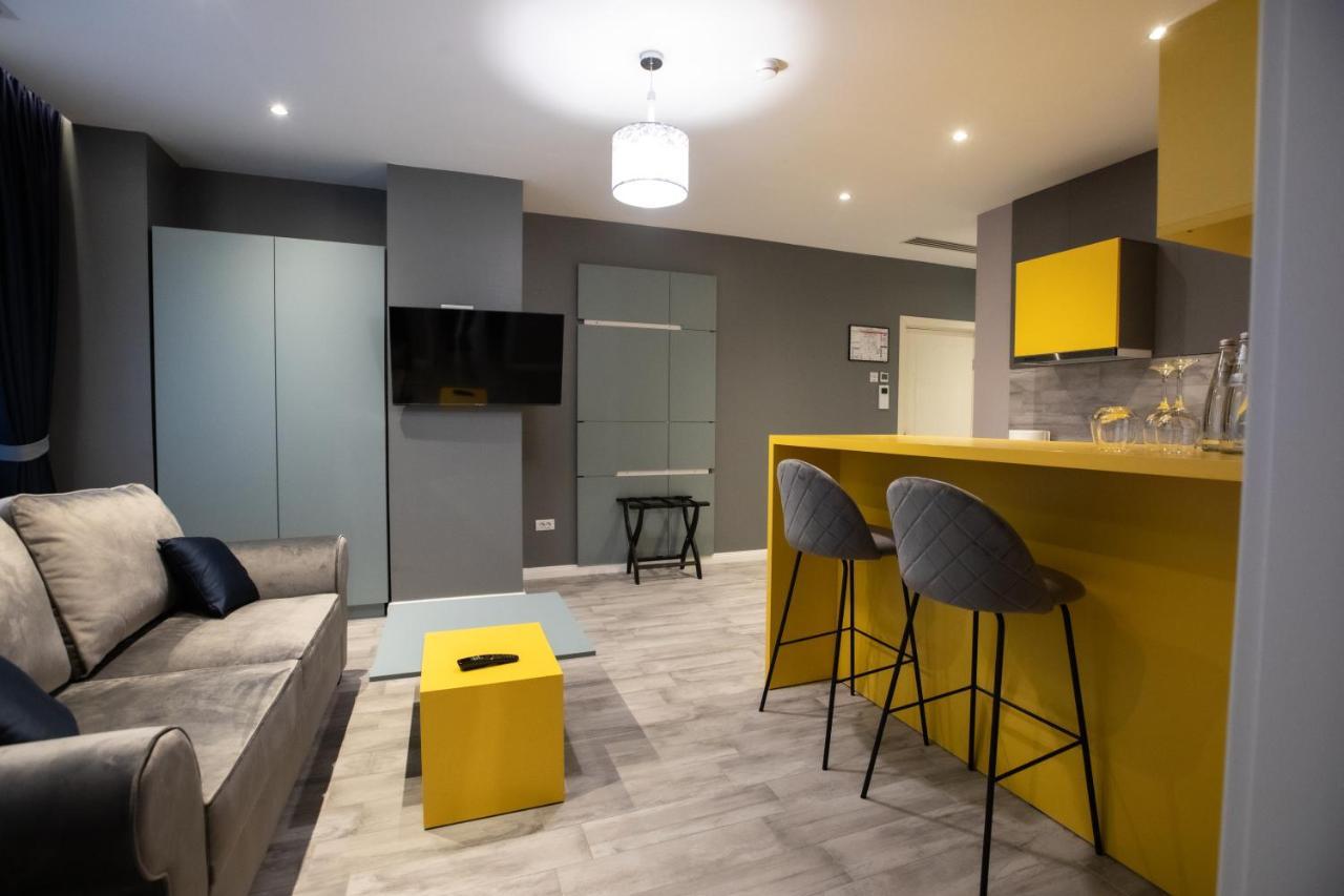 Omnia Apartments Ясси Екстер'єр фото