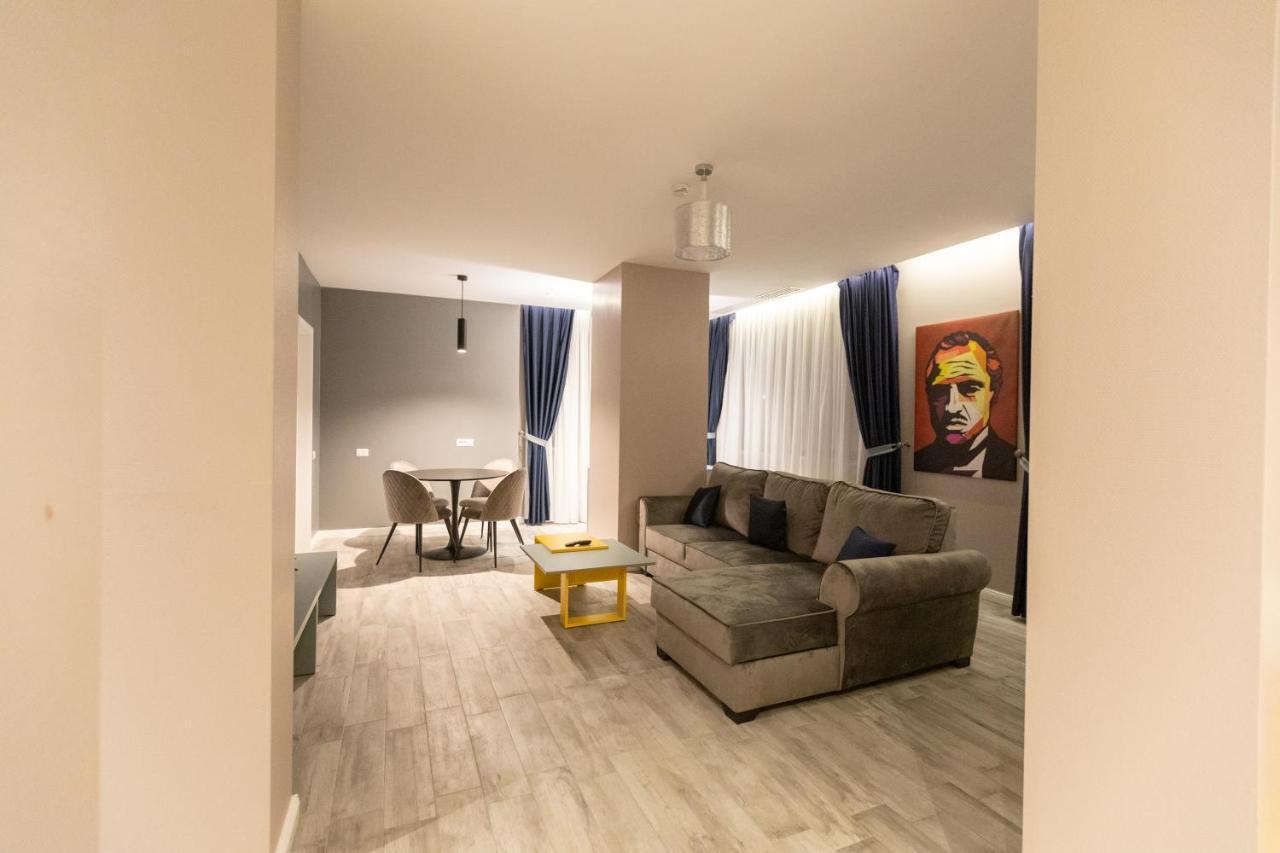Omnia Apartments Ясси Екстер'єр фото